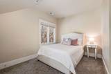 216 Lynnwood Blvd - Photo 30
