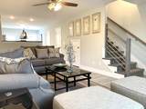 915 Sinclair Dr - Photo 3