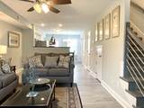 915 Sinclair Dr - Photo 4