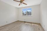 715 Castle Dr - Photo 12
