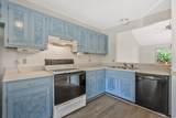 715 Castle Dr - Photo 8