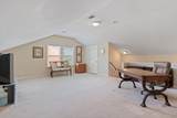 1065 Avery Trace Cir - Photo 14