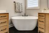 309 Chimney Rdg - Photo 24
