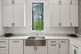 6004 Jocelyn Hollow Rd - Photo 36