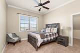 715 Farmington Dr - Photo 36