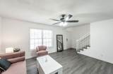 1037 Periwinkle Pl - Photo 7