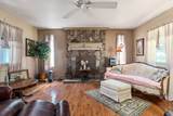 228 Stokes Ln - Photo 3