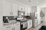 7239 Sunny Parks Dr - Photo 18