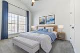 305 Astor Way - Photo 16