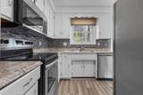 300 Grassland Dr - Photo 17