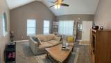 1101 Downs Blvd - Photo 4
