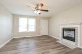 107 Oakwood Ct - Photo 3