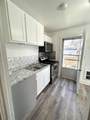 411 Oak St - Photo 2