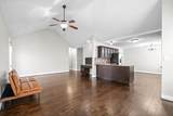 1027 Sunrise Dr - Photo 4