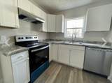 1201 E Grundy St - Photo 5