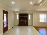303 Moss Trl - Photo 11
