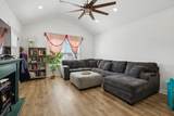 1031 Waterford Cir - Photo 6