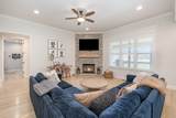 1033 Pretender Way - Photo 11