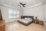 1033 Pretender Way - Photo 20