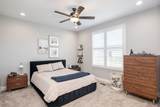 1033 Pretender Way - Photo 30