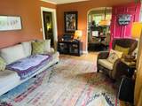1715 Warfield Dr - Photo 2