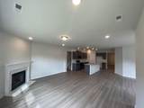 2922 Campanella Dr - Photo 4