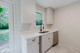 1924 Woodmont Dr - Photo 4