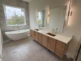 421 Monticello St - Photo 17