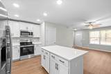 905 Center Rd - Photo 3