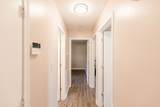 2825 Summertree Ln - Photo 11