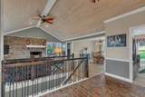 1035 Hillview Dr - Photo 6