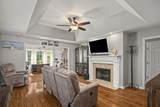 263 Walbrook Dr - Photo 3