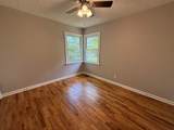 311 Ginnie Ln - Photo 11