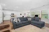 428 Triple Crown Cir - Photo 7