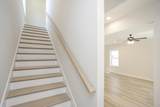 1133 Lawrence Ave - Photo 18