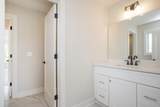 1133 Lawrence Ave - Photo 31