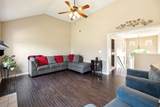 1633 Broad Cir - Photo 6