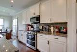 592 Dexter Dr - Photo 11