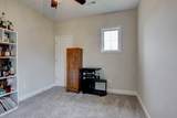 592 Dexter Dr - Photo 31