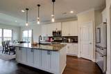 592 Dexter Dr - Photo 9