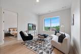 1090 Haysboro Ave - Photo 3