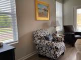 1401 Walker Way - Photo 22