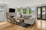 909 Montrose Ave - Photo 14
