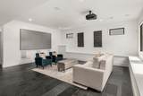 909 Montrose Ave - Photo 33