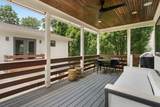 909 Montrose Ave - Photo 38
