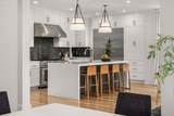 909 Montrose Ave - Photo 9