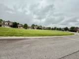 2520 Amberwood Way - Photo 32