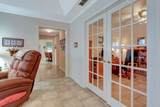 320 Forest Glen Cir - Photo 15