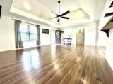 1368 Volunteer Ln - Photo 8