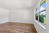 327 Deer Lake Dr - Photo 17